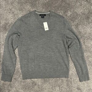 NWT Men’s Gray Banana Republic Sweater